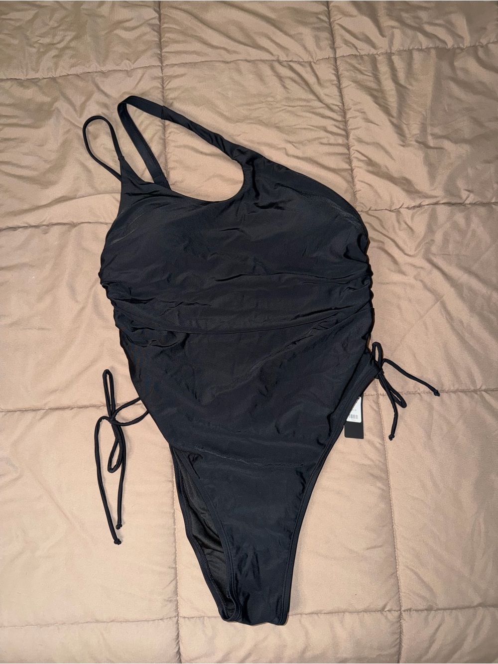Fashion Nova - Mariah Ruched Black One Shoulder 1-Piece Swimsuit with Side Ties